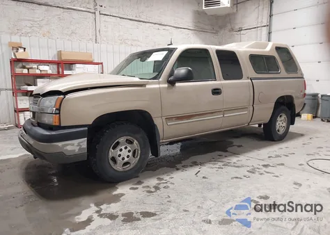2004 Chevrolet Silverado 1500 Ls z USA, uszkodzony, nr VIN 2GCEK19T941211355